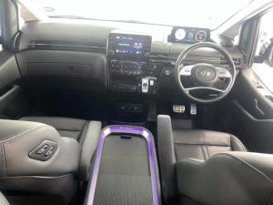 Hyundai Staria 2.2D Luxury - Image 6