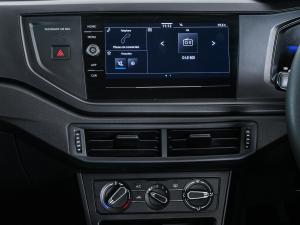 Volkswagen Polo hatch 1.0TSI - Image 11