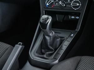 Volkswagen Polo hatch 1.0TSI - Image 12