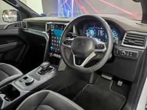 Volkswagen Amarok 3.0TDI V6 double cab Aventura 4Motion - Image 6