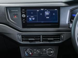 Volkswagen Polo hatch 1.0TSI - Image 14