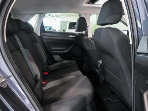 Volkswagen Polo hatch 1.0TSI Life manual - Image 11