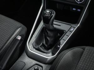 Volkswagen Polo hatch 1.0TSI Life manual - Image 13