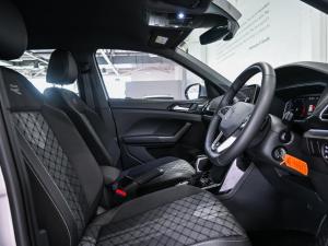 Volkswagen T-Cross 1.0TSI R-Line - Image 16