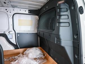 Volkswagen Caddy Cargo 1.6 panel van - Image 12