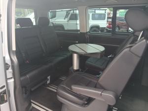 Volkswagen Caravelle 2.0BiTDI Highline 4Motion - Image 9