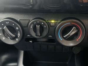 Toyota Hilux 2.0 single cab S (aircon) - Image 7