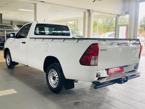 Toyota Hilux 2.0 single cab S (aircon) - Image 11
