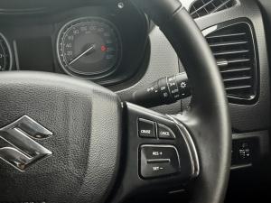 Suzuki Vitara Brezza 1.5 GLX automatic - Image 10