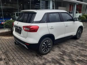 Suzuki Vitara Brezza 1.5 GLX automatic - Image 2