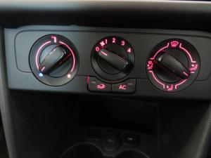 Volkswagen Polo Vivo 1.4 Life - Image 14