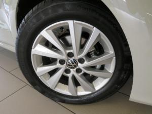 Volkswagen Polo Vivo 1.4 Life - Image 21