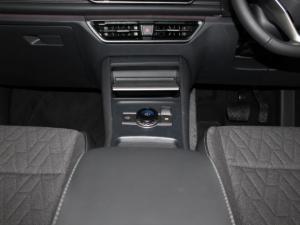 Volkswagen Tiguan 2.0 TDI Life 4M DSG - Image 11