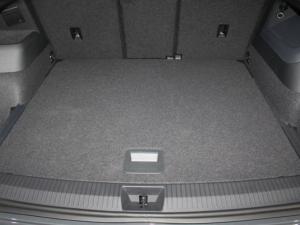 Volkswagen Tiguan 2.0 TDI Life 4M DSG - Image 17