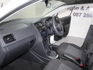 Volkswagen Polo Vivo 1.6 Life TIP - Image 16