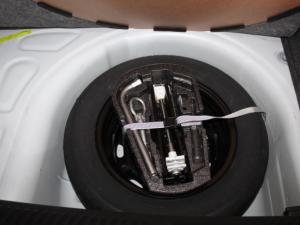 Volkswagen Polo Vivo 1.6 Life TIP - Image 8