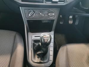 Volkswagen Polo hatch 1.0TSI - Image 12