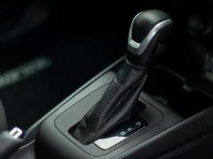 Suzuki Baleno 1.5 GL auto - Image 9