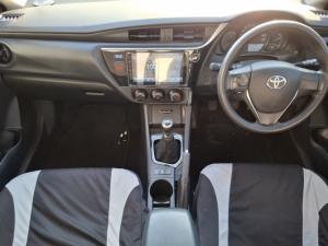 Toyota Corolla Quest 1.8 Plus manual - Image 7