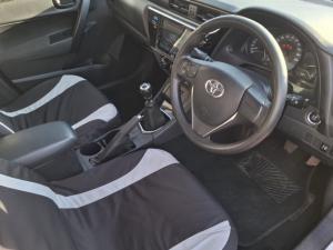 Toyota Corolla Quest 1.8 Plus manual - Image 8