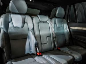 Volvo XC90 T8 Recharge AWD Ultra Dark - Image 21