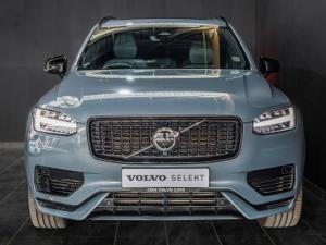 Volvo XC90 T8 Recharge AWD Ultra Dark - Image 2
