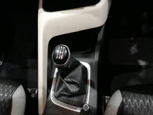 Nissan Magnite 1.0 Turbo Visia manual - Image 13