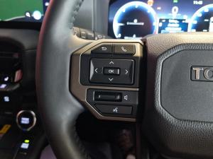 Toyota Land Cruiser Prado 2.8GD VX-R - Image 24