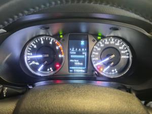 Toyota Hilux 2.8GD-6 double cab Raider auto - Image 10