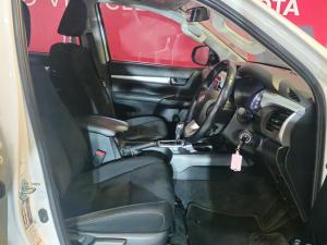 Toyota Hilux 2.8GD-6 double cab Raider auto - Image 21