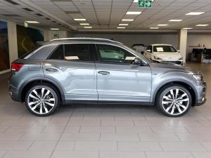 Volkswagen T-Roc 2.0TSI 140kW 4Motion R-Line - Image 7