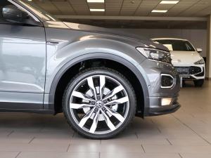 Volkswagen T-Roc 2.0TSI 140kW 4Motion R-Line - Image 8