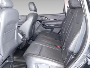 Mahindra XUV700 2.0T AX7L Black Edition - Image 15