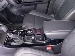 Mahindra XUV700 2.0T AX7L Black Edition - Image 18