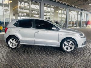 Volkswagen Polo Vivo hatch 1.6 Highline - Image 8