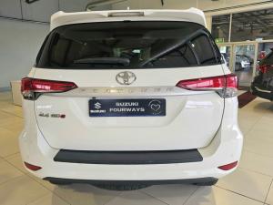 Toyota Fortuner 2.4GD-6 auto - Image 4