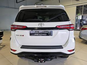 Toyota Fortuner 2.4GD-6 auto - Image 6
