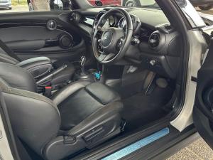 MINI Hatch Cooper S Hatch 3-door - Image 15