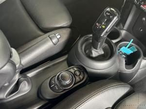 MINI Hatch Cooper S Hatch 3-door - Image 17