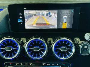 Mercedes-Benz EQA EQA250 Progressive - Image 9