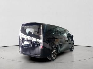 Hyundai Staria 2.2D Luxury - Image 7