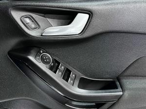 Ford Fiesta 1.0T Trend auto - Image 16