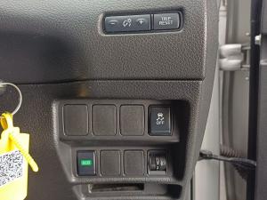 Nissan X-Trail 2.5 4x4 Acenta Tech - Image 15