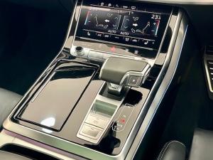 Audi Q8 55TFSI quattro - Image 8