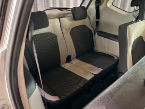 Renault Triber 1.0 Prestige auto - Image 10