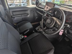 Suzuki Jimny 1.5 GLX AllGrip 5-door auto - Image 12