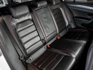 Volkswagen Golf GTI - Image 14