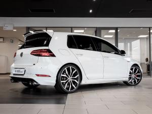 Volkswagen Golf GTI - Image 5