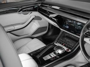 Audi S8 quattro - Image 11