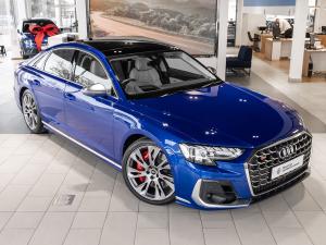 Audi S8 quattro - Image 1